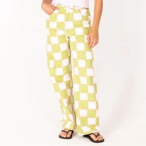 Emma Mulholland on Holiday - hOLIDAY THE lABEL - Green Airbrush Checkered Pants
